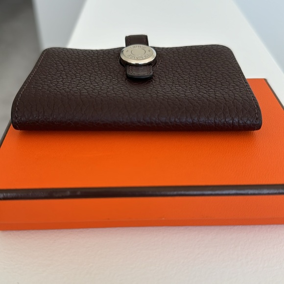 DOGON CARD HOLDER - Picture 10 of 12